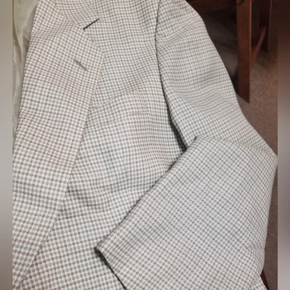 Enrico Coveri Italian Men's Classic Checkered Blazer - Picture 4 of 15